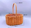 Cesta de Flores Artesanal de Rattan com Design de Ferro Forjado, Pequena Cesta de Flores Feita à Mão para Flores Frescas e Plantas Verdes, Peça Decorativa para Sala de Estar