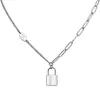 P0703 Colar Europeu e Americano Ins Personalizado em Aço Titânio Popular na Internet Estilo Frio Simples Elegante Corrente Curta para Clavícula para Mulheres