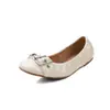 Zapatos de Cuero Súper Suaves, Elegantes y Únicos con Hebilla de Remaches para Mujer, Otoño 2026 Planos de Punta Redonda de Cuero Genuino de Boca Baja con Suela Suave Zapatos Individuales