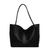 Bolsa feminina grande capacidade estilo coreano, nova moda 2026 bolsa de ombro simples, popular este ano, bolsa tote de couro macio texturizado