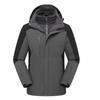 En stock de fábrica Grueso a prueba de viento e impermeable Traje de montañismo Chaqueta Chaqueta exterior para hombre y mujer Conjunto cálido de dos piezas Tres en uno