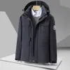 Chaqueta de algodón de calidad real engrosada con felpa para hombre 2026 nueva chaqueta de trabajo de longitud media multibolsillos a prueba de viento