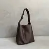 Bolsa Tote de Couro Bovino de Primeira Camada com Ombro Relaxado Couro Genuíno Grande Capacidade Couro Macio Transversal Feminina Nova Bolsa Hobo