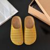 Medias Pantuflas Abiertas para Mujer para Uso en Exteriores, Nuevo Modelo 2026, Zuecos Transpirables Huecos de Punto Volador, Zapatos Planos Cómodos de Suela Suave Estilo Birkenstock
