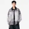 2026 Nueva Chaqueta de Cuero Estilo Granja Tie-Dye Chaqueta Retro Patchwork Marca Trendy Americana para Hombre Ropa Exterior Casual Solapa Hombres y Mujeres