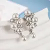 Brincos de Zircônia Pérola Doce para Mulheres, Cluster de Uva Pequeno Tendência da Moda, Brincos Elegantes de Luxo Leve com Design de Nicho para Mulheres