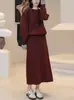 Traje casual da moda estilo coreano para mulheres no outono: conjunto de duas peças: moletom xadrez solto com retalhos + saia reta com cordão