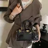 Bolso de axila de cuero encerado al aceite estilo 2026 nuevo otoño e invierno moda vintage bolso de mano coreano versátil bolso de hombro cruzado