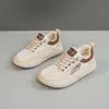 PersonalizadoXQ5718 Verano 2025 Nuevo Estilo Caliente Malla Hueca Transpirable Zapatos Casuales Estilo Coreano Casual Versátil