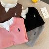Camiseta Pulóver para Niños y Niñas Nuevas Llegadas de Primavera Camiseta Bordada de Dos Piezas Falsas para Niños y Niñas Camiseta Básica de Cuello V para Bebé Estilo Coreano