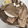Conjunto Casual Masculino Transfronteiriço 2025 Novo Estilo Bebê Crianças Manga Longa Elegante Patchwork Estampado Camisa Conjunto de Duas Peças