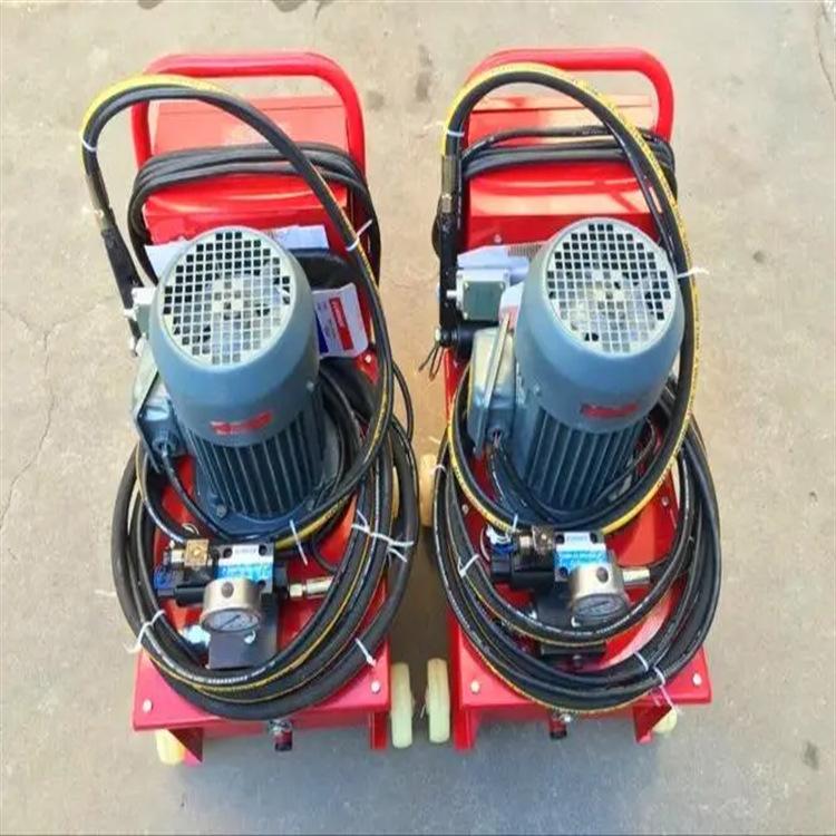 电动液压铆接钳 (4)