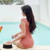 Traje de baño para mujer, nuevo estilo verano 2024, negro, adelgazante, sexy, adecuado para estudiantes, recatado, diseñado para realzar el busto, cubrir el abdomen y crear un efecto adelgazante, traje de baño de una pieza