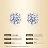 Brincos de Moissanita em Prata S925 Estilo Minimalista Seis Garras Brilho Leve Brincos Ins Nicho High-End Atacado em Estoque