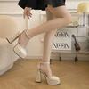 Sandalias Baotou de tacón alto elegantes de estilo francés para mujer, primavera 2023, con punta cuadrada y boca baja, estilo Mary Jane.