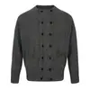 Suéter de gola redonda com abotoamento duplo para homens, cor sólida, caimento solto, casual, primavera e outono, estilo de rua moderno, jaqueta curta de tricô, cor sólida