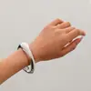 Pulseras Populares Transfronterizas Europeas y Americanas Ins Normcore Pulseras con Patrón de Onda Asimétrico Pulseras Metálicas Brillantes Joyería para Mujer
