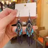 Pendientes Bohemios Retro Étnicos con Borlas Largas para Mujer, Ganchos de Oreja Hechos a Mano Audaces y Exagerados, Accesorios para Orejas de Lujo Ligero