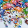 Todas las CategoríasJuguetes Pequeños de Animales que Brillan en la Oscuridad Tienda de Conveniencia Bolsa Sorpresa Tortuga Emparejamiento Mini Juguete de Moda Caja Sorpresa Figuras