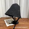 Novo Chapéu de Pescador de Aba Larga Estilo Francês para Mulheres de Verão, Design Listrado de Nicho, Emagrecimento Facial, Versátil, Chapéu de Sol Bucket com Proteção Facial