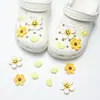 Acessórios de decoração de sapatos DIY para Crocs, fivelas decorativas fofas de pelúcia 3D de desenhos animados, leão e gato do zoológico para a superfície do sapato