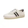 Populares Zapatos de Entrenamiento Alemanes Calados para Mujer, Nuevo Estilo Verano 2026, Zapatos Planos Versátiles de Suela Blanda, Ligeros y Transpirables