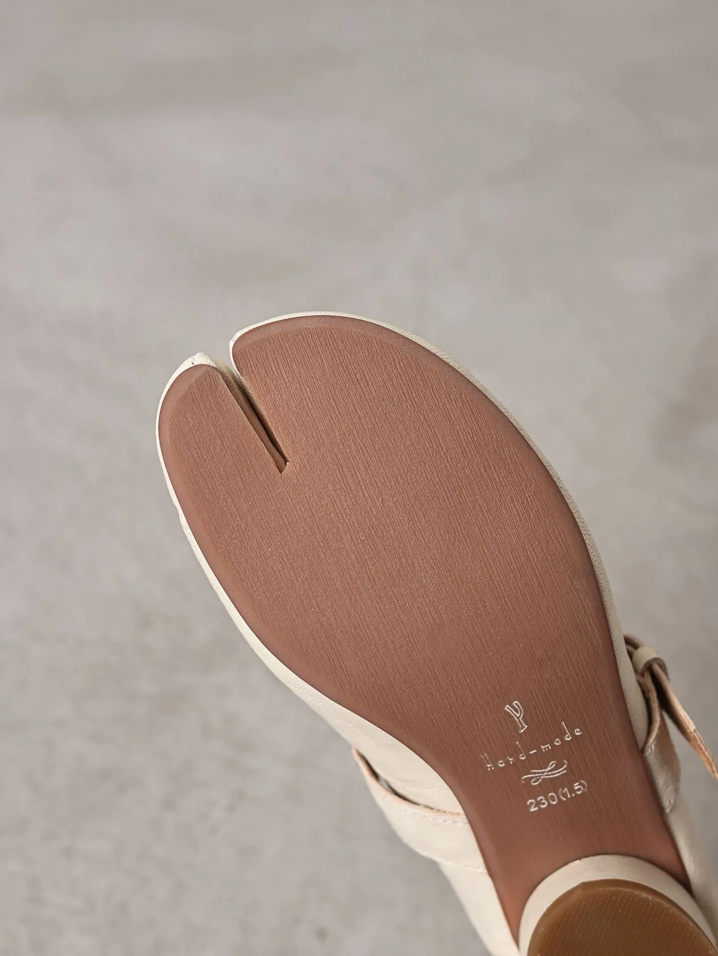 998A4400012612.jpg