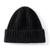 Gorro de punto de cachemira a rayas de color sólido estilo coreano, unisex, cálido, moderno y diseñado para proteger las orejas y cubrir la cabeza