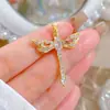 Libélula Oca de Cobre e Ouro com Enfeites de Cristal, Joias DIY Transfronteiriças da Moda, Acessórios de Pingente Microincrustados de Zircônia em Cobre