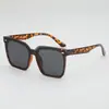 Versión Coreana de las Nuevas Gafas de Sol Cuadradas Simples y de Lujo Ligero, de Alta Gama, a la Moda, con Protección UV para Salidas a la Playa