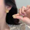 Pendientes Vintage de Espiga de Trigo Dorada para Mujer, Clavillos Tridimensionales de Alta Gama Estilo Francés, Pendientes de Diseñador de Nicho, Nuevo Modelo 2026