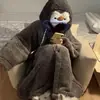 Pijama Cálido de Terciopelo Coral para Otoño e Invierno para Mujer, Bata Larga Súper Linda de Dibujos Animados de Pingüino Pequeño, Ropa para el Hogar de Dormitorio Estudiantil