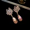 Pendientes de Flor de Diamante Exagerada Estilo Europeo y Americano Aguja de Plata Lujo Ligero Pendientes de Gama Alta Moda Pendientes Sencillos Diseño Nicho