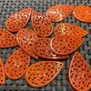 Jadeíta Rojo Patek Gotas de Agua Huecas Flores Florecen Partes Ricas diy Aretes de Gancho para la Oreja Accesorios de Joyería de Jade Venta al por Mayor