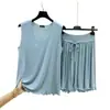 Colete de modal, estilo fino, verão 2026, tamanhos grandes, conjunto de 2 peças para casa, camiseta básica fresca com decote V, shorts soltos