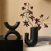 Jarrón de Cerámica de Tubo Simple Blanco y Negro Arte Floral Decoraciones Suaves Adornos Sala de Estar de Alto Nivel Decoración de Vinoteca