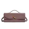 [Exclusivo para toda a fronteira] Bolsa de ombro único com tecido de nicho Bolsa de mão horizontal da moda Bolsa transversal feminina