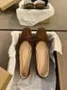 Primer Encuentro Temporada Retro Cuadrado Pequeño Punta Tacón Bajo Boca Baja Zapatos de Salón con Lazo para Mujer 2026 Elegante Versátil Estilo Hada para Combinar con Vestidos para Ir al Trabajo