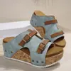 Sandalias de cuña con tiras y hebilla de suela gruesa, talla grande, comercio exterior transfronterizo, nuevo otoño 2026, zapatos de playa para mujer con punta abierta