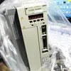 Separador de Aceite y Agua Awm30-02Bdg-8 / Nuevo Servodrive Yaskawa Sgdm-20Ada