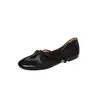 Outono de 2026 Novos Sapatos de Couro Lavado Macio de Bico Redondo Baixo Estilo Retrô Versáteis Fáceis de Usar Sapatos Planos Franceses