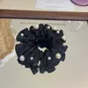 Elástico de Cabelo Simples e Doce de Cetim com Pérolas, com uma Vibração Suave e Elegante, Acessório de Cabelo de Alta Qualidade, Novo Estilo 2026 Corda de Cabelo e Ornamento de Cabelo
