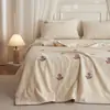 Estilo Pastoral Lavable a Máquina Juego de Cuatro Piezas de Colcha para Aire Acondicionado, Colcha de Verano Fresca de Algodón Lino Soja, Colcha Fina Bordada de Verano