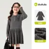 Estilo Academia Vestido Menina Dudu Home 2026 Outono Novidades Roupas Saia Infantil Roupas de Outono para Bebê Tendência