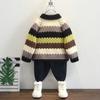 Suéter de Punto de Cuello Redondo de Otoño e Invierno para Niño 2025 Nuevo Elegante Camiseta Base de Invierno para Niños Suéter de Invierno para Bebé a la Moda