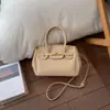 Bolsa de Mão Pequena Elegante de Alta Qualidade 2026 Novo Modelo Bolsa Feminina Tendência Venda Quente Versátil Bolsa Transversal Fashionable Bolsa Tote