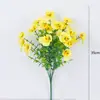 Flores Artificiais Amazon Transfronteiriças Eucalipto de 7 Galhos Phalaenopsis Flores Falsas para Decoração de Casa Jardim Casamento Flores Artificiais