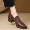 Zapatos de Cuero Estilo Retro Francés Británico para Mujer 2026 Otoño Nuevo Estilo Tacón Grueso Sin Cordones Temperamento Versátiles para el Trabajo Zapatos de Vestir