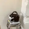 Bolsa Almofada Feminina Versátil Personalidade Tendência Fresca Mulheres 2025 Nova Bolsa de Mão Matelassê com Diamantes Pequena Transversal de Ombro