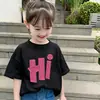 Camiseta de Manga Curta para Meninas Verão 2026 Nova Estilosa Roupas de Bebê Verão Finas Roupas Infantis Tops de Princesa para Crianças